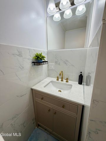 4 Federal Street, Albany, NY 12209