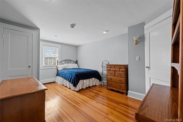 122 Palmyra Avenue, Woodmere, NY 11598