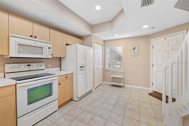 1216 RIO DE JANEIRO AVENUE 312, Punta Gorda, FL 33983