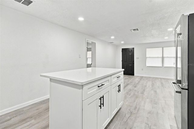 38351 7TH AVENUE, Zephyrhills, FL 33542