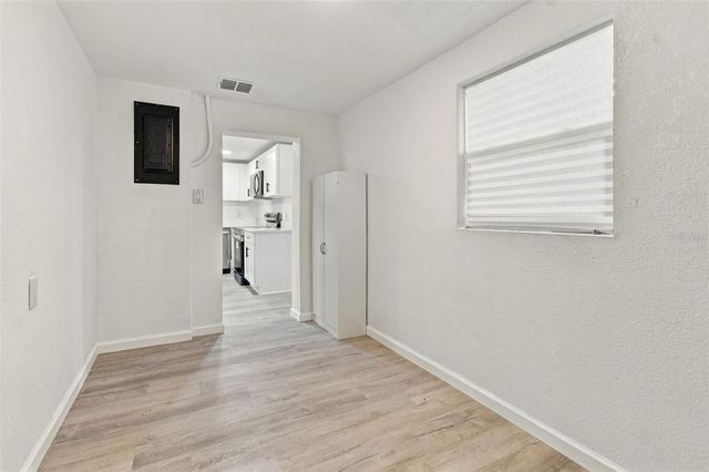 38351 7TH AVENUE, Zephyrhills, FL 33542