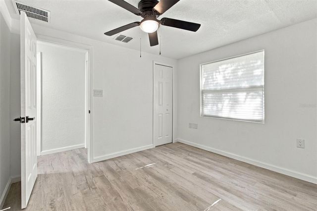 38351 7TH AVENUE, Zephyrhills, FL 33542