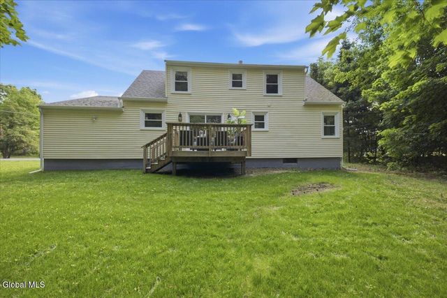31 Arbutus Drive, Queensbury, NY 12804
