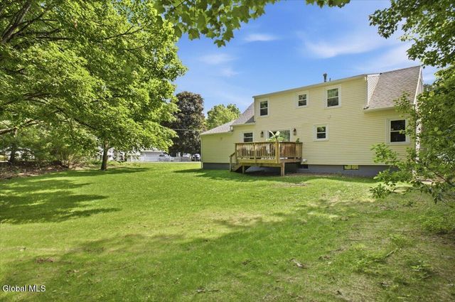 31 Arbutus Drive, Queensbury, NY 12804