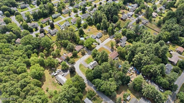 31 Arbutus Drive, Queensbury, NY 12804