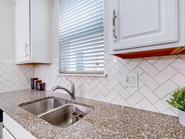 2621 PALISADE BOULEVARD, Kissimmee, FL 34741