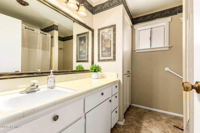 5923 E ANAHEIM Street, Mesa, AZ 85205