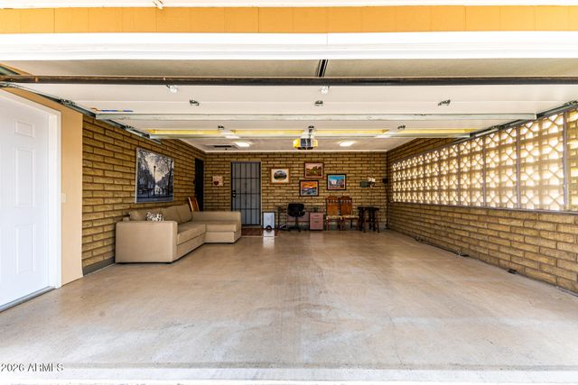 5923 E ANAHEIM Street, Mesa, AZ 85205