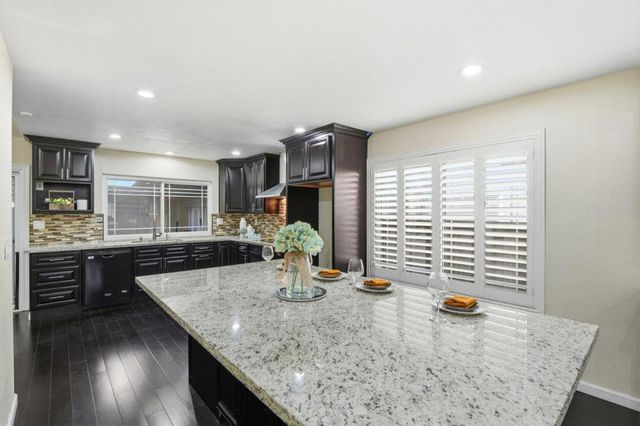 5475 Century Park Way, San Jose, CA 95111