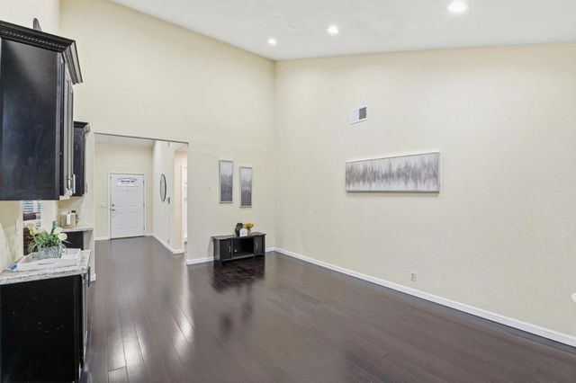 5475 Century Park Way, San Jose, CA 95111