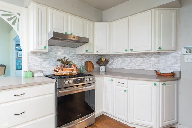 2114 Elmwood Drive, Lebanon, IN 46052