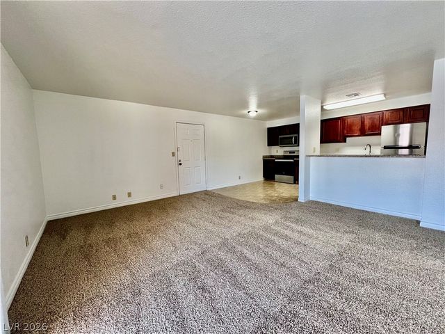 5041 River Glen Drive 96, Las Vegas, NV 89103