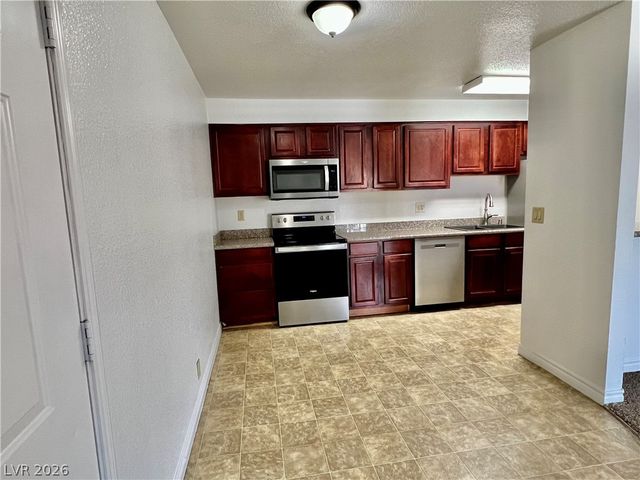 5041 River Glen Drive 96, Las Vegas, NV 89103