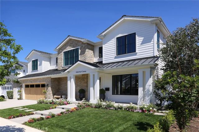 1946 Port Carney Pl., Newport Beach, CA 92660