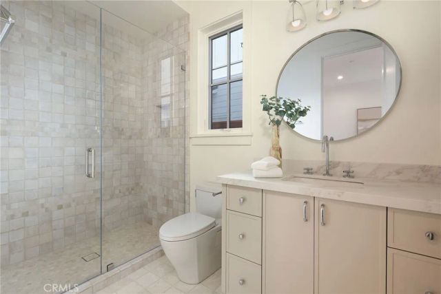 1946 Port Carney Pl., Newport Beach, CA 92660