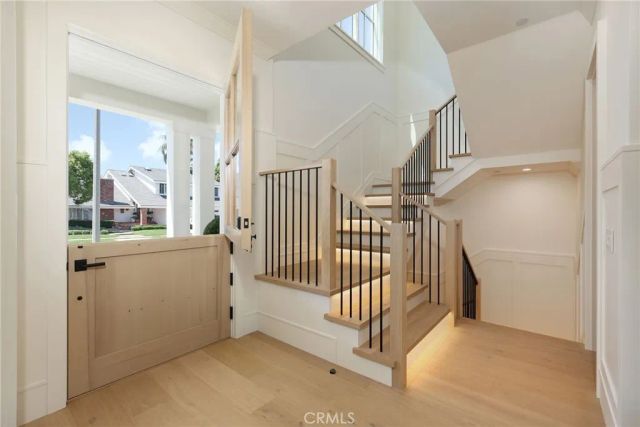 1946 Port Carney Pl., Newport Beach, CA 92660