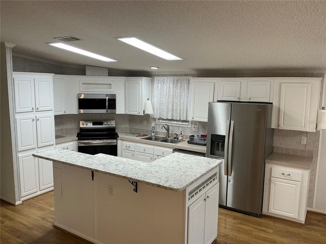 14279 MONTCLAIR DRIVE, Brooksville, FL 34613