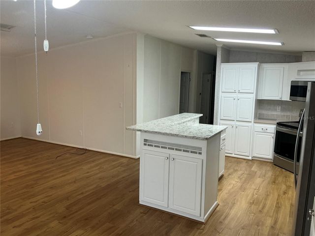14279 MONTCLAIR DRIVE, Brooksville, FL 34613