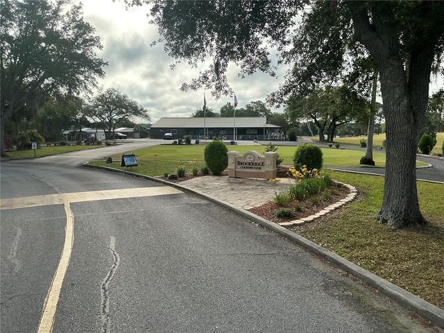 14279 MONTCLAIR DRIVE, Brooksville, FL 34613