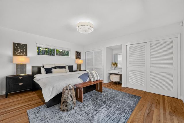 1443 Hollenbeck Avenue, Sunnyvale, CA 94087