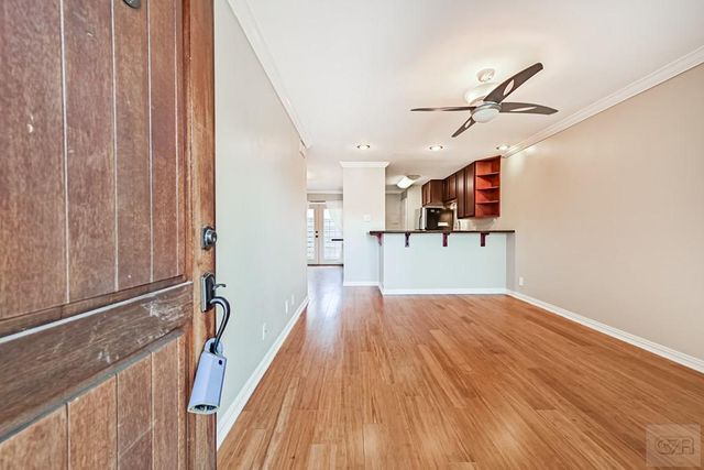 402 Postoffice Street # 123, Galveston, TX 77550