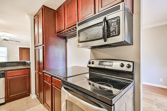 402 Postoffice Street # 123, Galveston, TX 77550
