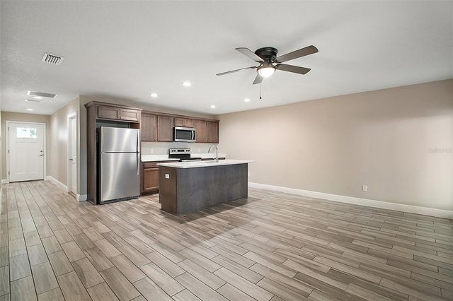 444 FAHNSTOCK STREET, Eustis, FL 32726