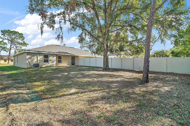 444 FAHNSTOCK STREET, Eustis, FL 32726