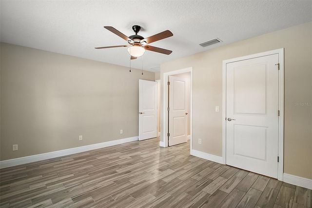 444 FAHNSTOCK STREET, Eustis, FL 32726