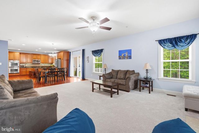 20850 MIDDLEGATE DR, Lexington Park, MD 20653