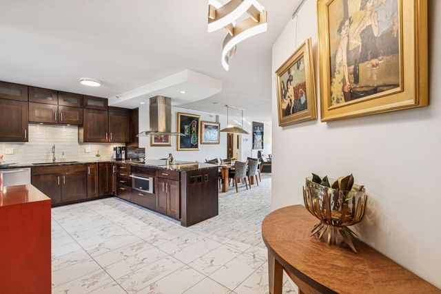 110 Bank Street SE L2001, Minneapolis, MN 55414