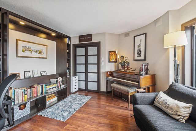 110 Bank Street SE L2001, Minneapolis, MN 55414