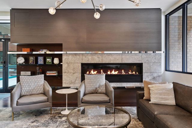 110 Bank Street SE L2001, Minneapolis, MN 55414