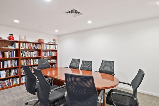 110 Bank Street SE L2001, Minneapolis, MN 55414