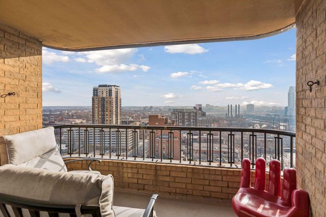 110 Bank Street SE L2001, Minneapolis, MN 55414