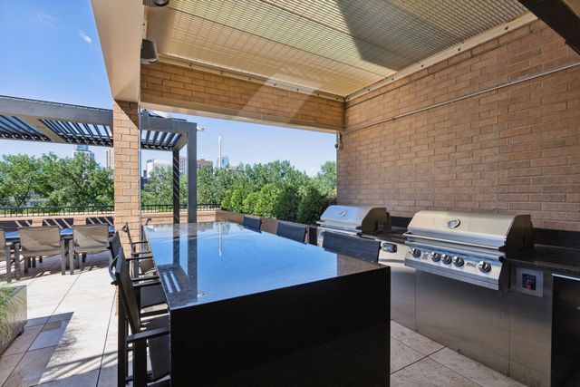 110 Bank Street SE L2001, Minneapolis, MN 55414