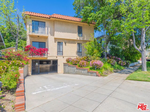 1246 E Lexington Drive 6, Glendale, CA 91206