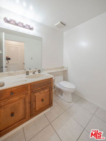 1246 E Lexington Drive 6, Glendale, CA 91206