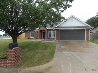 2701 Kinney Drive, Belton, TX 76513
