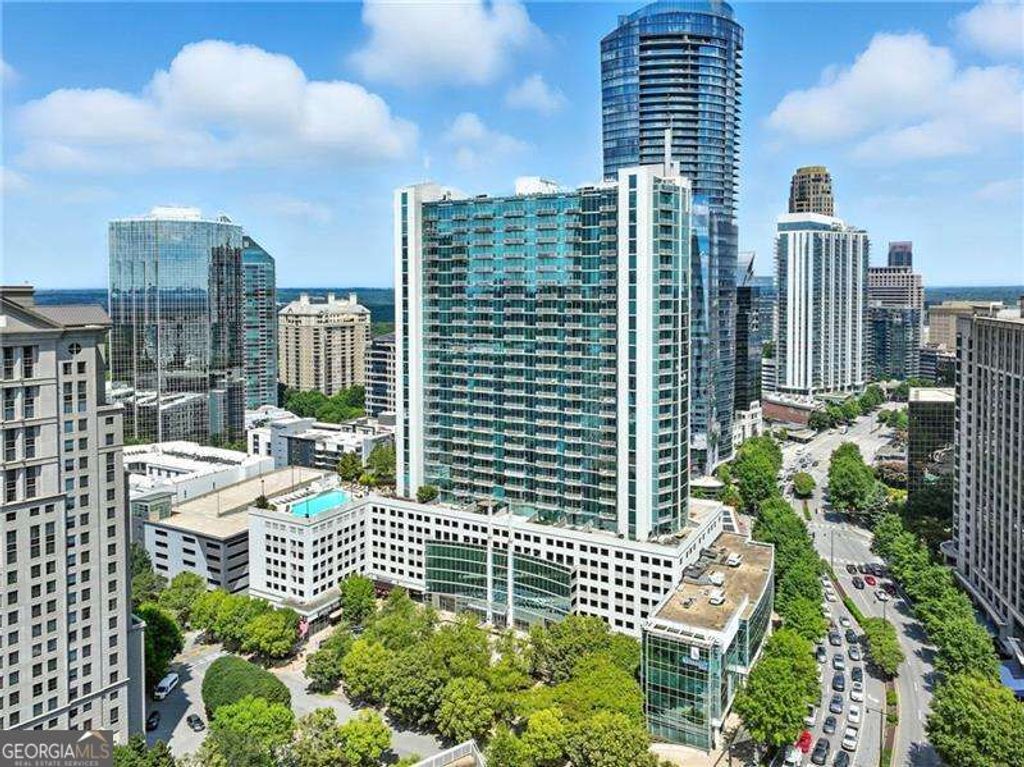 3324 Peachtree Road 1712, Atlanta, GA 30326 — exterior