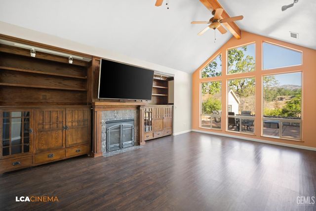 28751 Gleneagle Court, Tehachapi, CA 93561