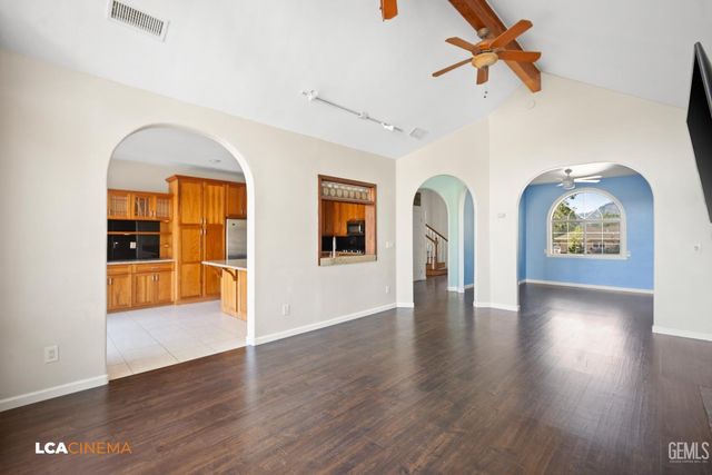 28751 Gleneagle Court, Tehachapi, CA 93561