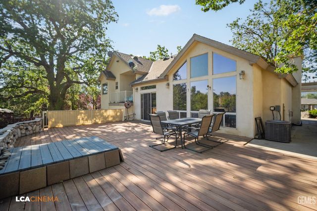 28751 Gleneagle Court, Tehachapi, CA 93561