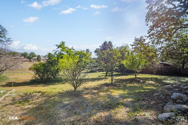 28751 Gleneagle Court, Tehachapi, CA 93561