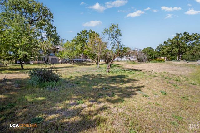 28751 Gleneagle Court, Tehachapi, CA 93561