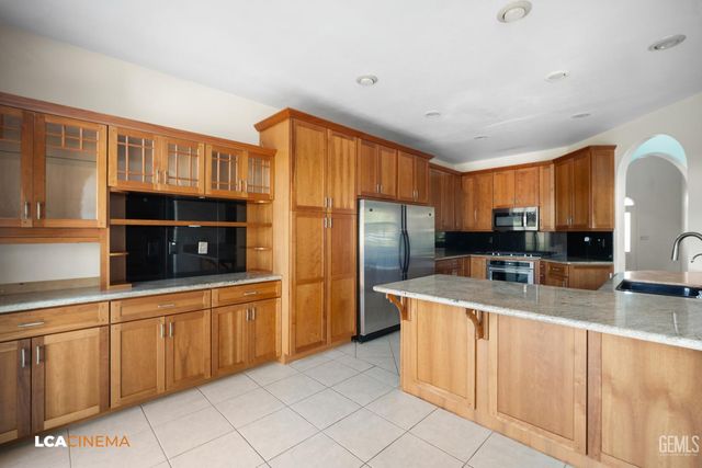 28751 Gleneagle Court, Tehachapi, CA 93561