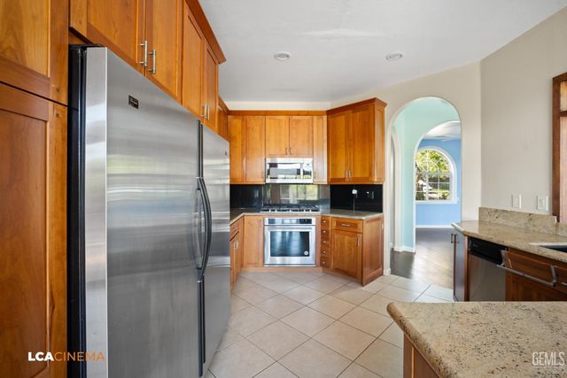 28751 Gleneagle Court, Tehachapi, CA 93561