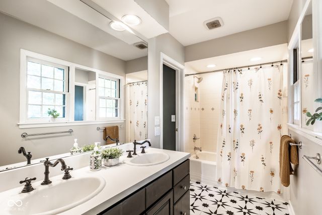 7508 N Meridian Street, Indianapolis, IN 46260