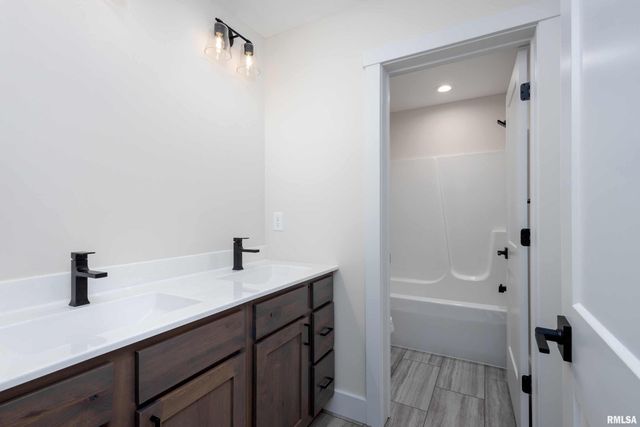 6774 Saint Marie Court, Bettendorf, IA 52722