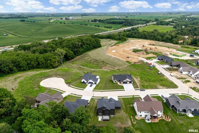 6774 Saint Marie Court, Bettendorf, IA 52722